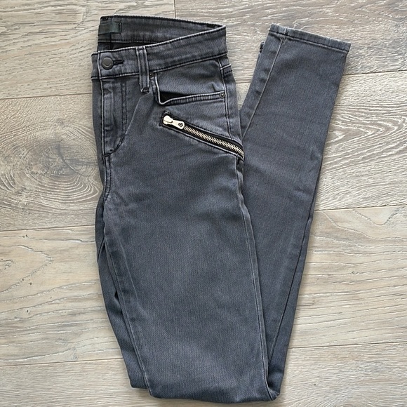 Joe’s “Laine” Skinny Jeans  27w - Picture 5 of 10